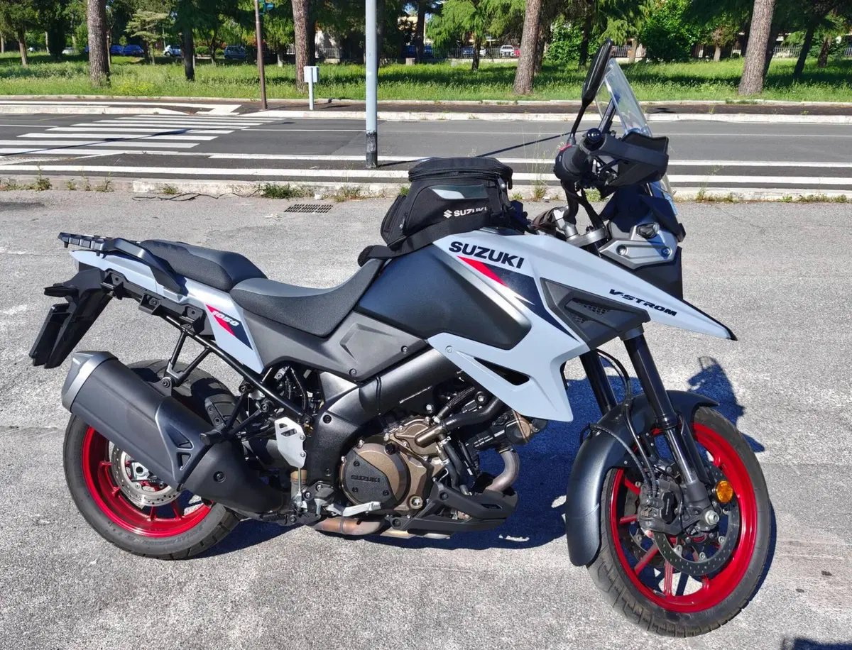 Suzuki V-Strom 1050SE (2023 - 24) (2)