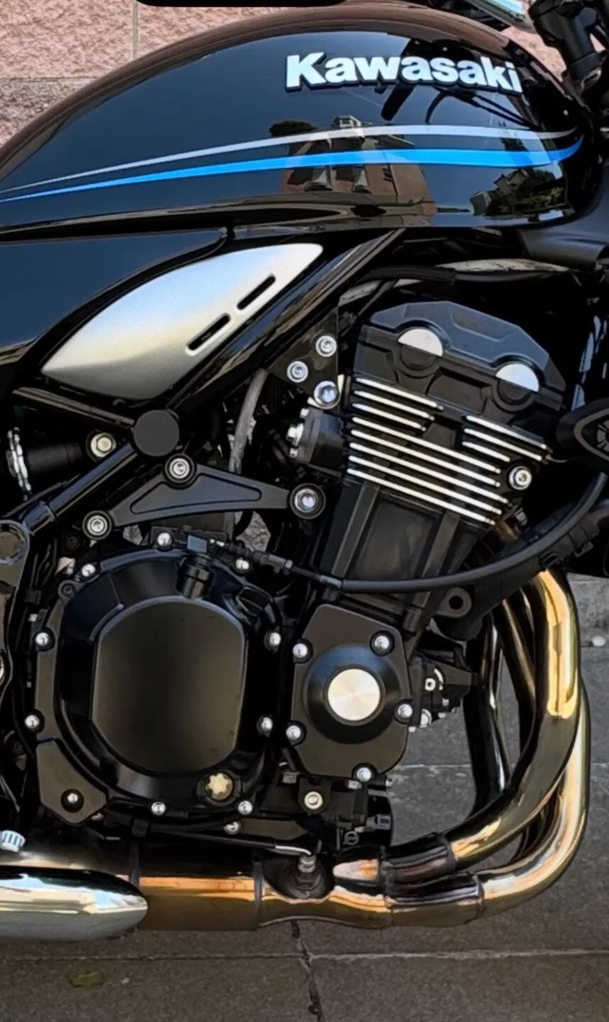 Kawasaki Z 900 RS (2022 - 25) (3)