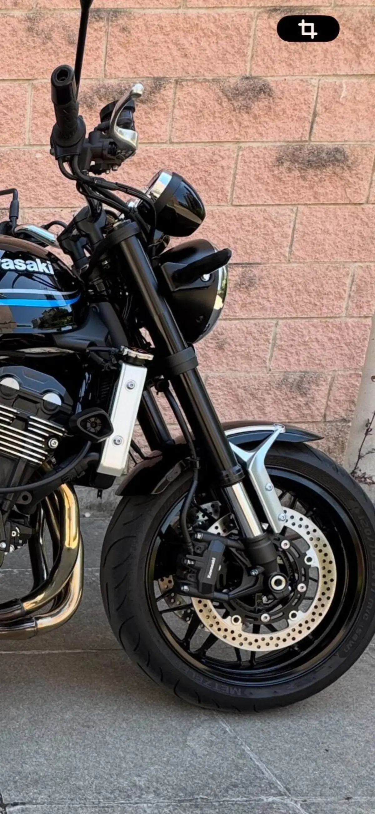 Kawasaki Z 900 RS (2022 - 25) (4)