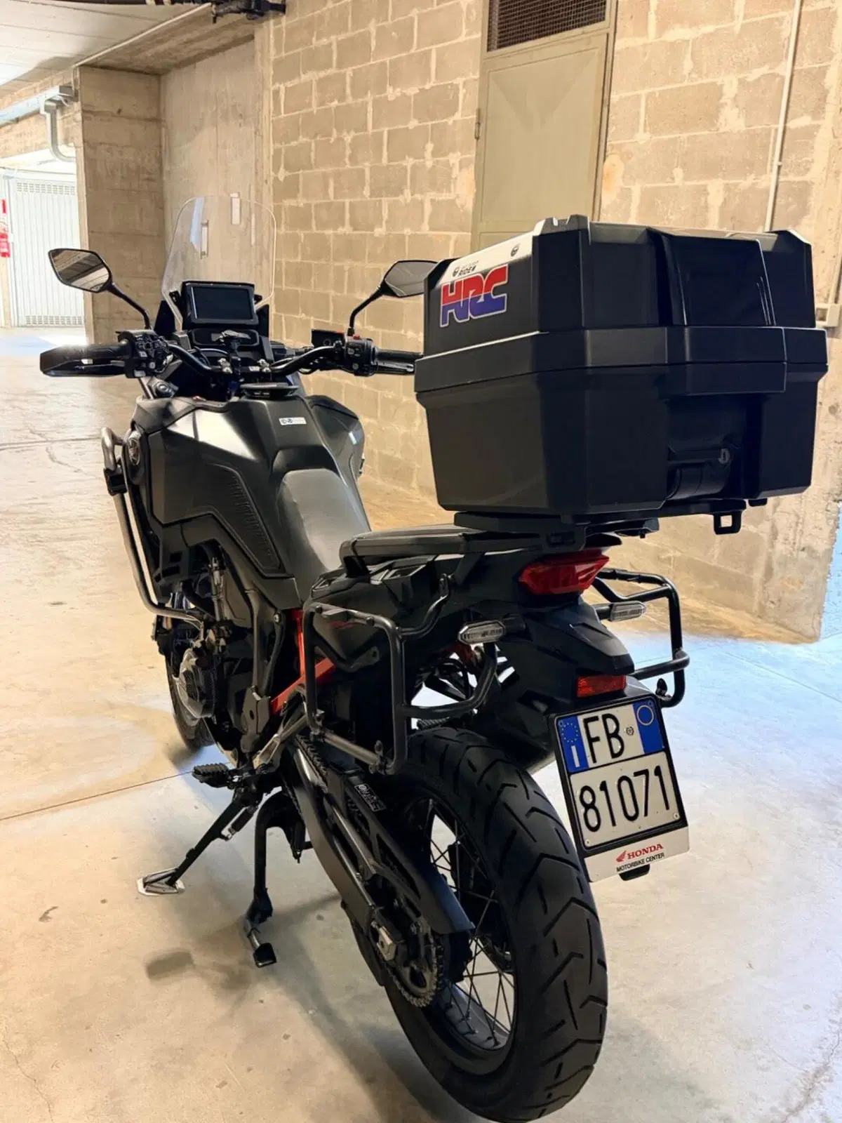 Honda Africa Twin CRF 1100L Urban DCT (2020 - 21) (2)