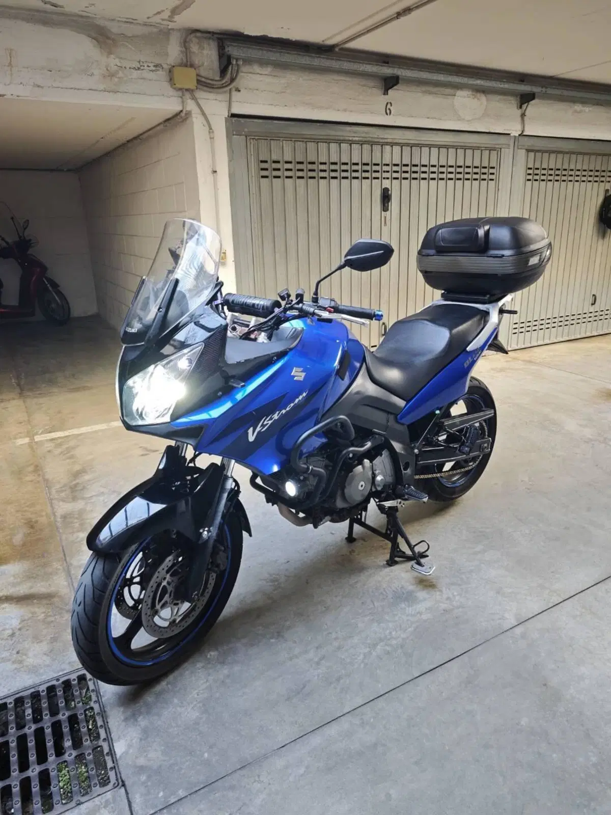 Suzuki V-Strom 650DL (2006 - 07) (3)