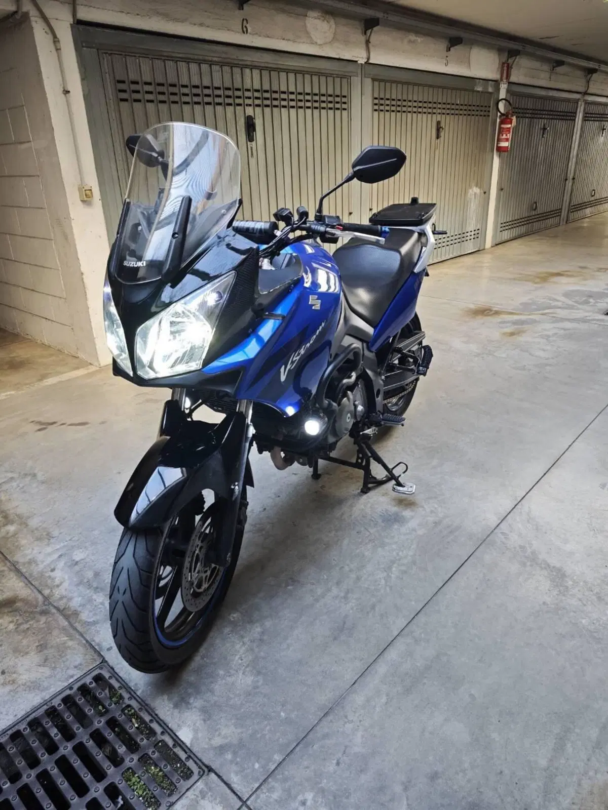 Suzuki V-Strom 650DL (2006 - 07) (4)