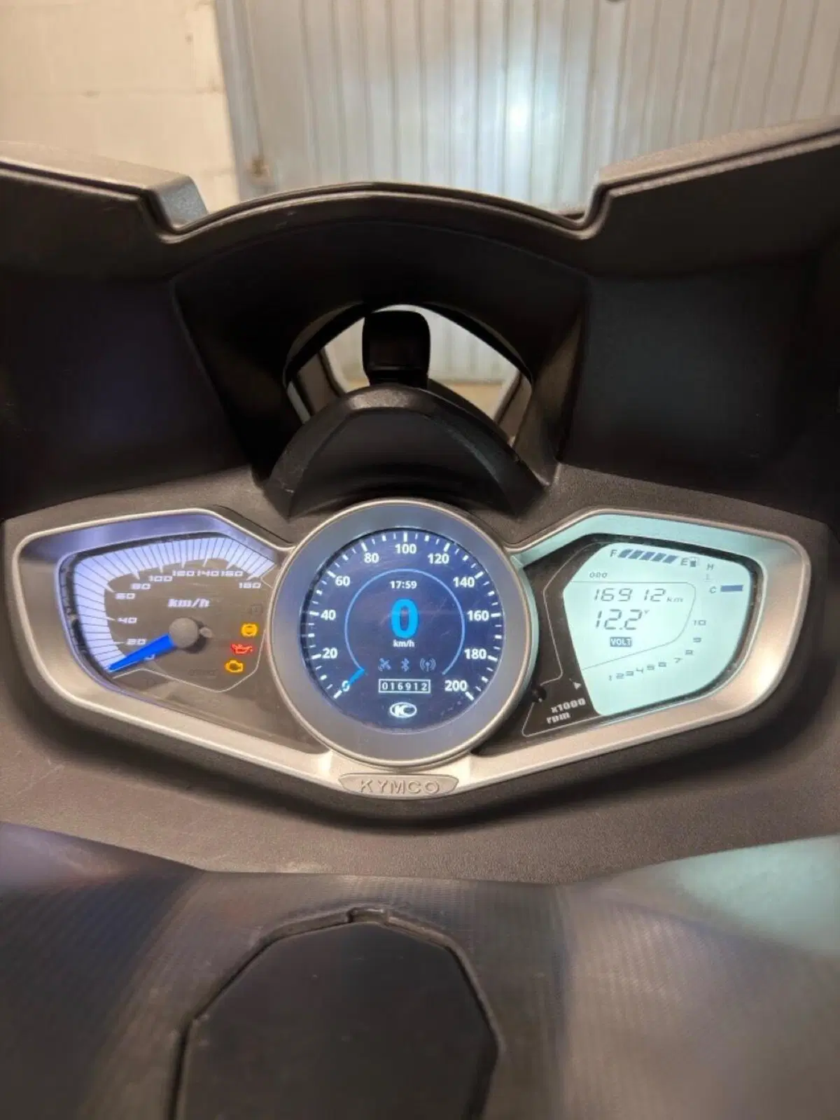 Kymco Xciting 400i S ABS (2019 - 20) (10)