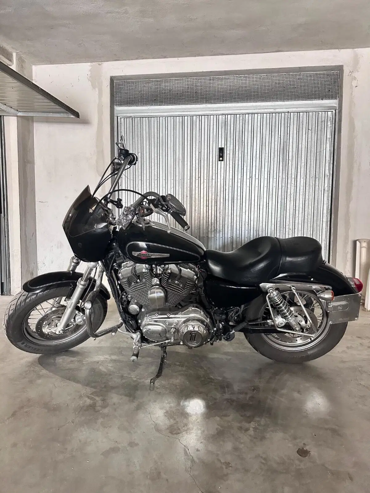 Harley-Davidson 1200 Custom (2007 - 13) - XL 1200C (2)