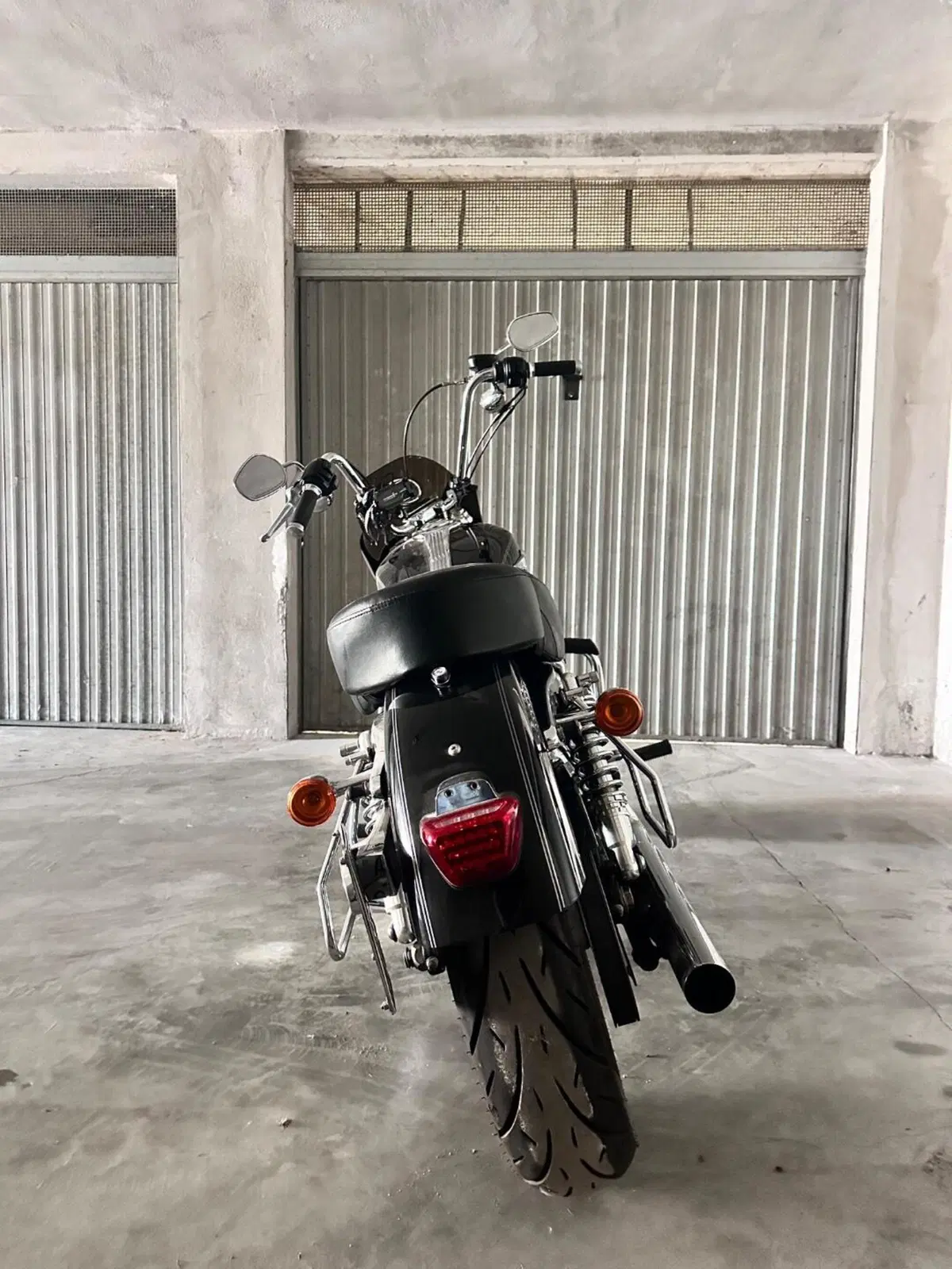 Harley-Davidson 1200 Custom (2007 - 13) - XL 1200C (4)