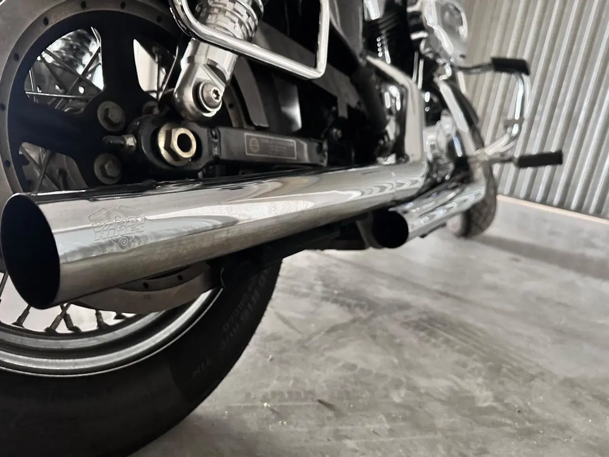 Harley-Davidson 1200 Custom (2007 - 13) - XL 1200C (5)