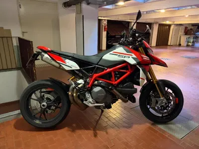 Ducati Hypermotard 950 SP (2022 - 25) usata