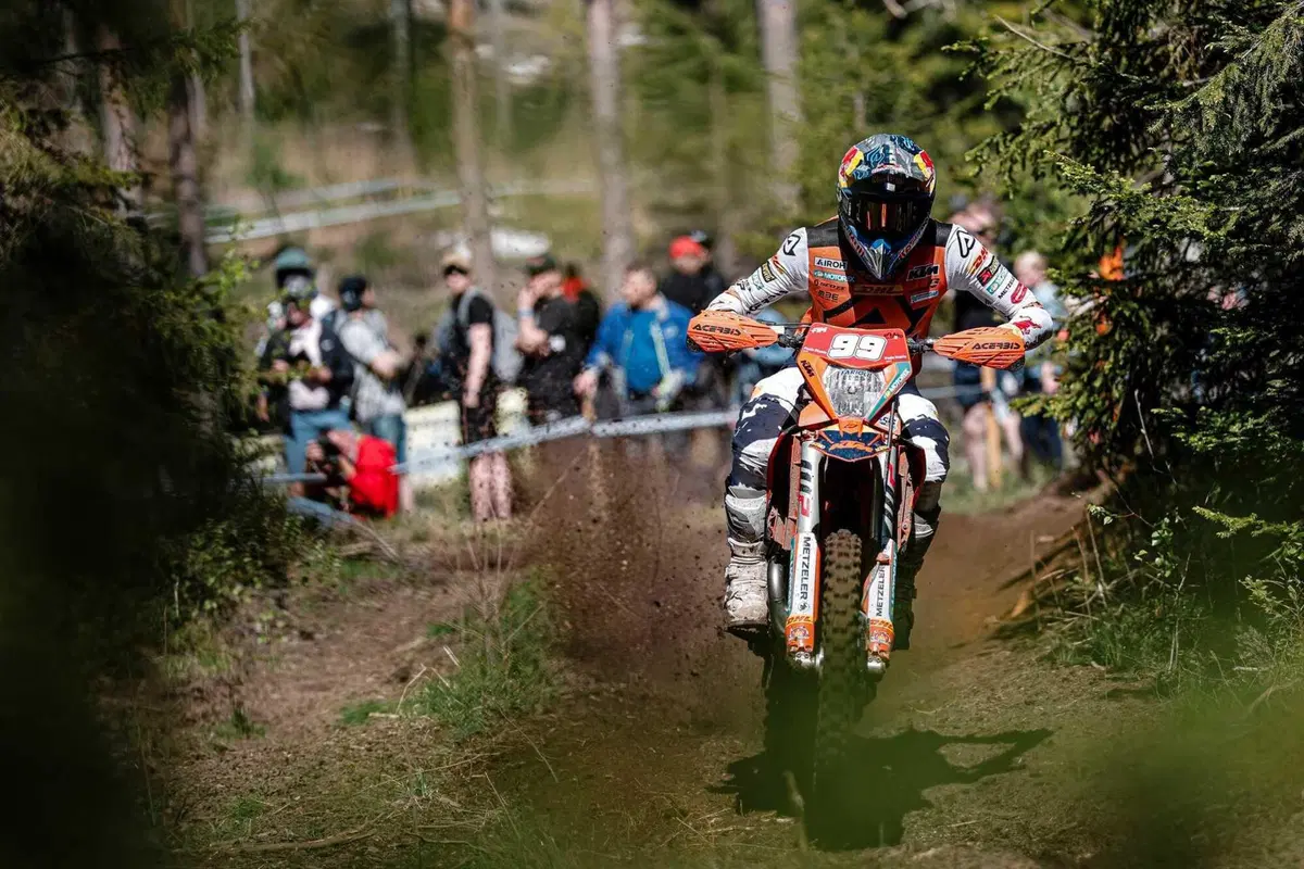 EnduroGP26 #6 Finlandia D2. Botta e risposta, Garcia-Verona, KTM. Tutti gli altri dietro [VIDEO] (20)