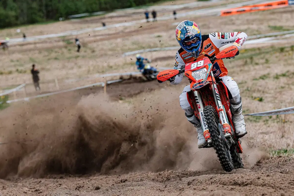EnduroGP26 #6 Finlandia D2. Botta e risposta, Garcia-Verona, KTM. Tutti gli altri dietro [VIDEO] (23)