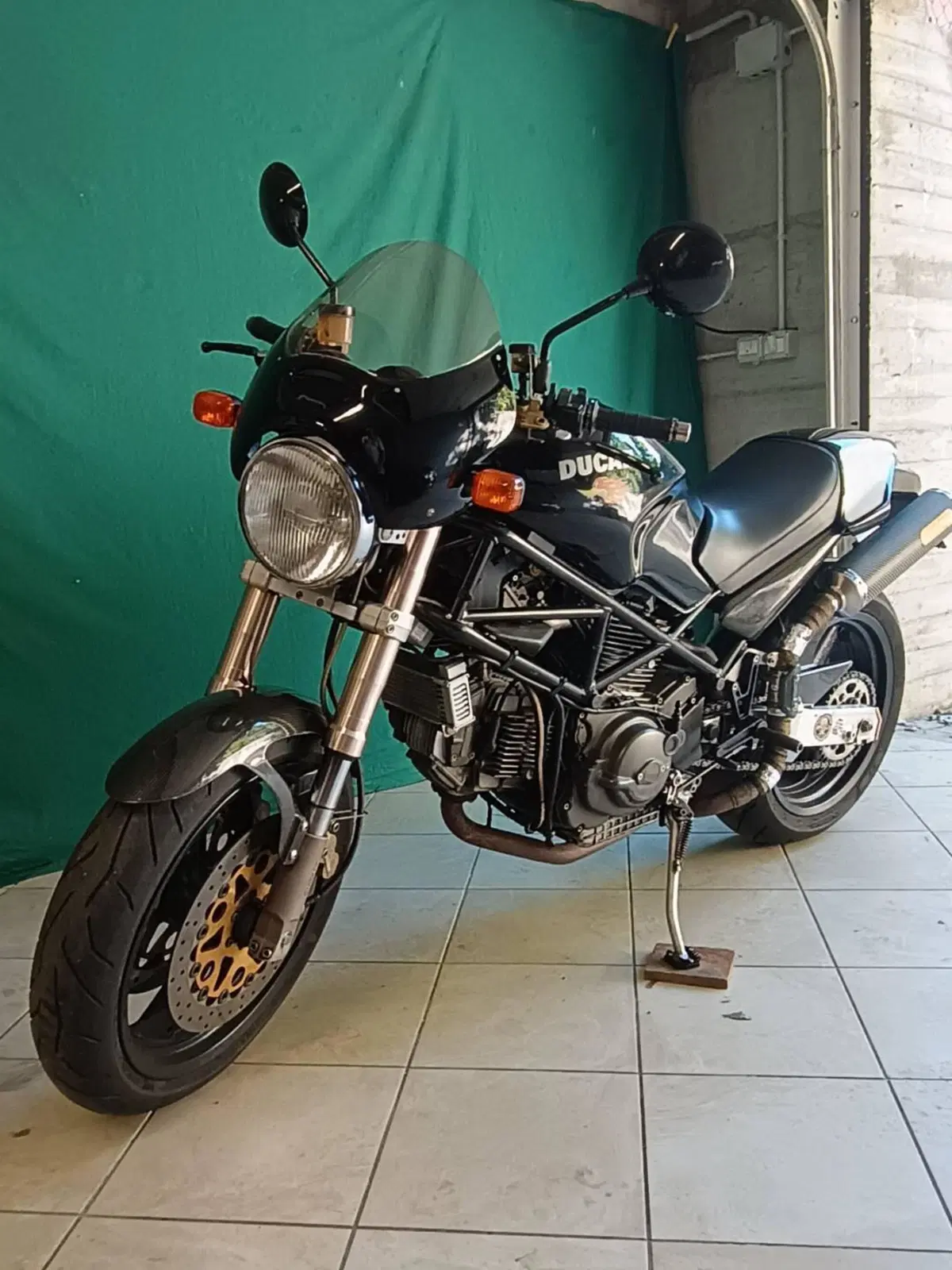 Ducati Monster 900 S (1998 - 01) (6)