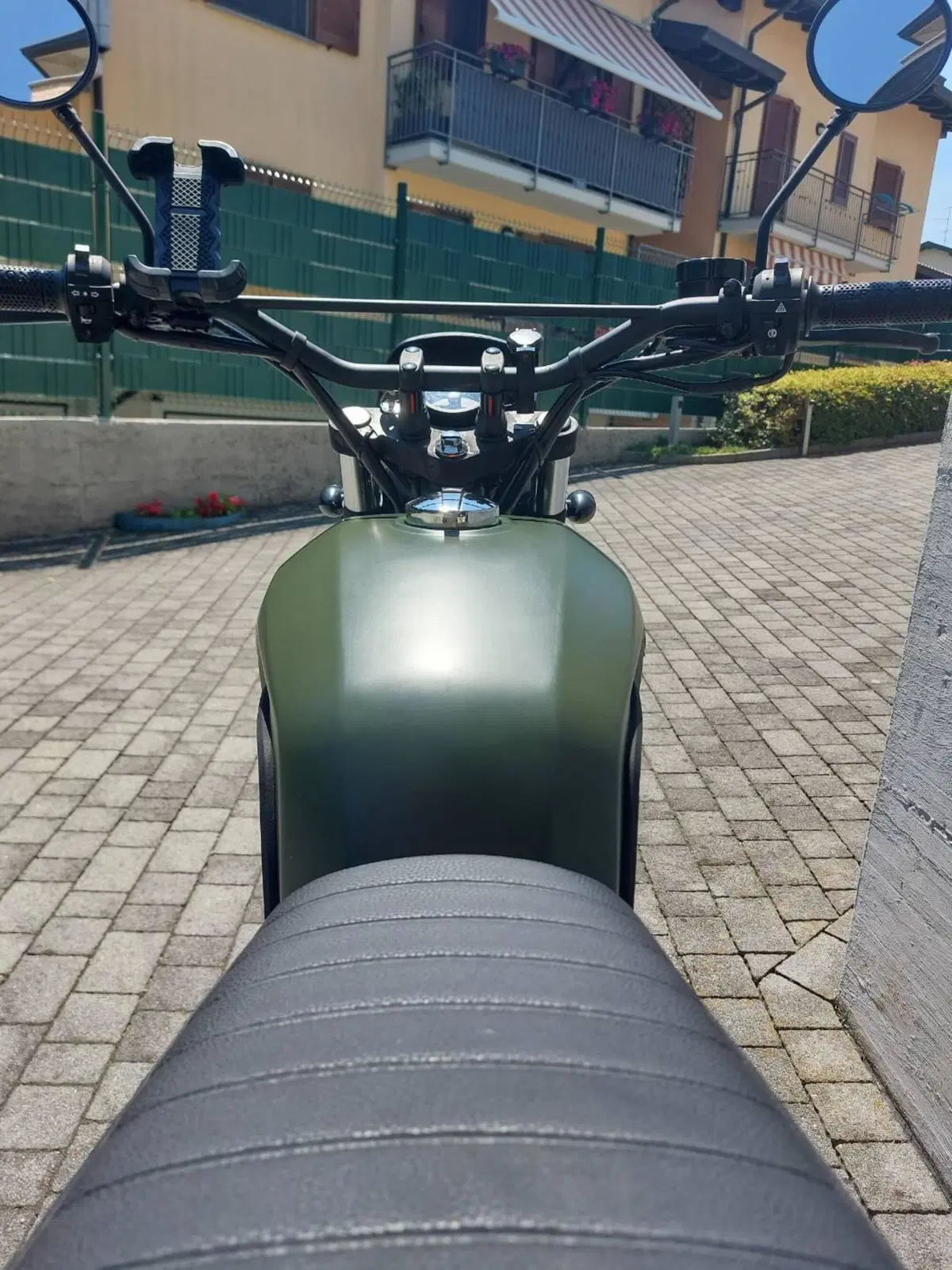 Brixton Motorcycles Felsberg 125 CBS (2021 - 25) (6)