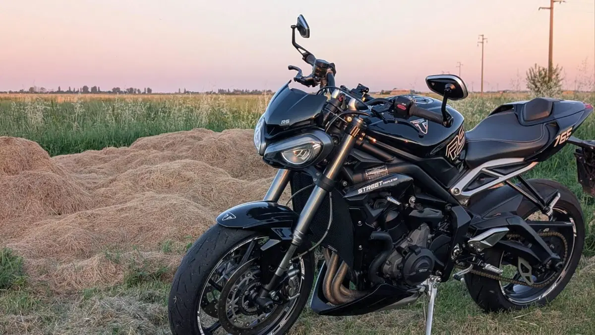 Triumph Street Triple RS (2017 - 19)
