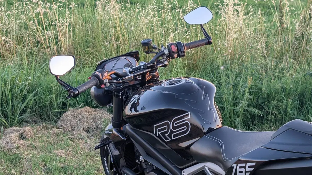 Triumph Street Triple RS (2017 - 19) (4)