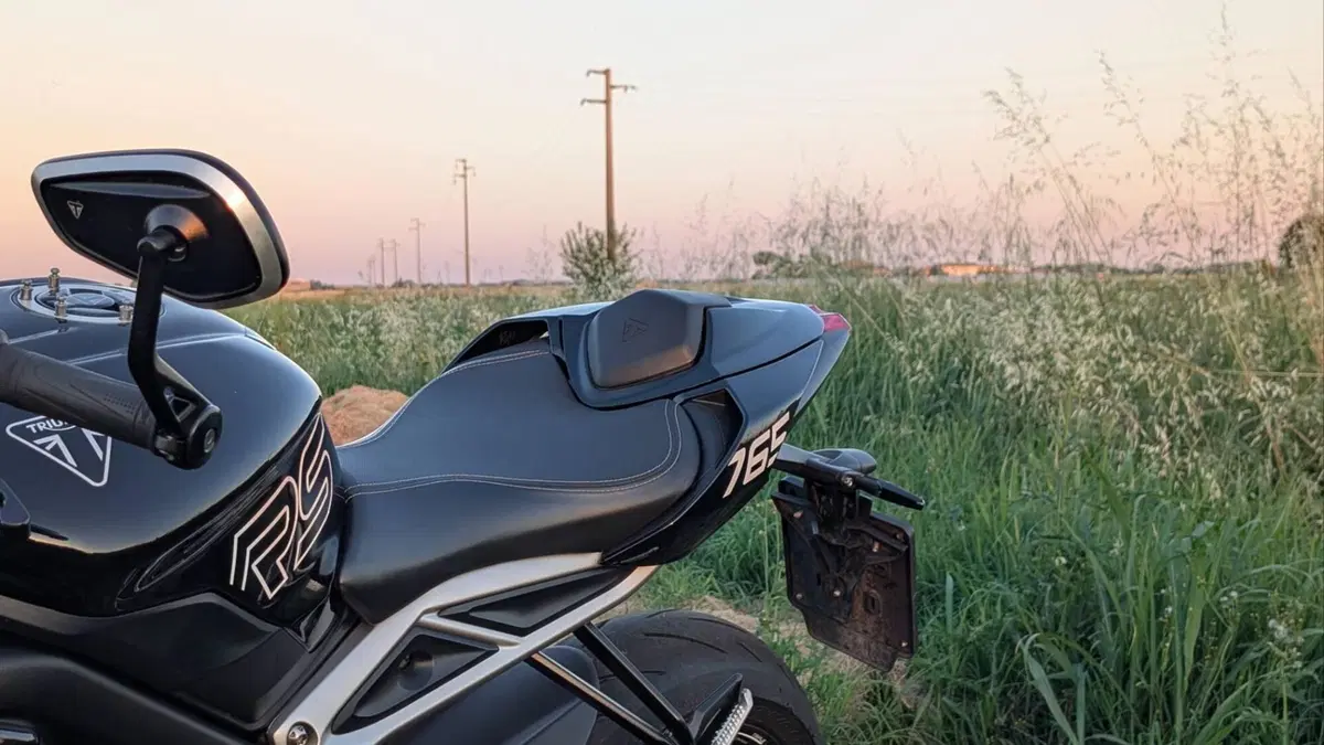 Triumph Street Triple RS (2017 - 19) (5)
