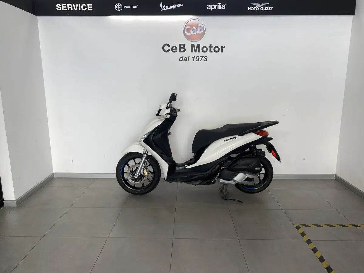 Piaggio Medley 200 S (2025 - 26) (6)