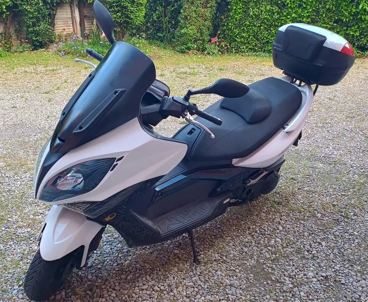 Kymco Xciting 300i R (2007 - 14) (3)