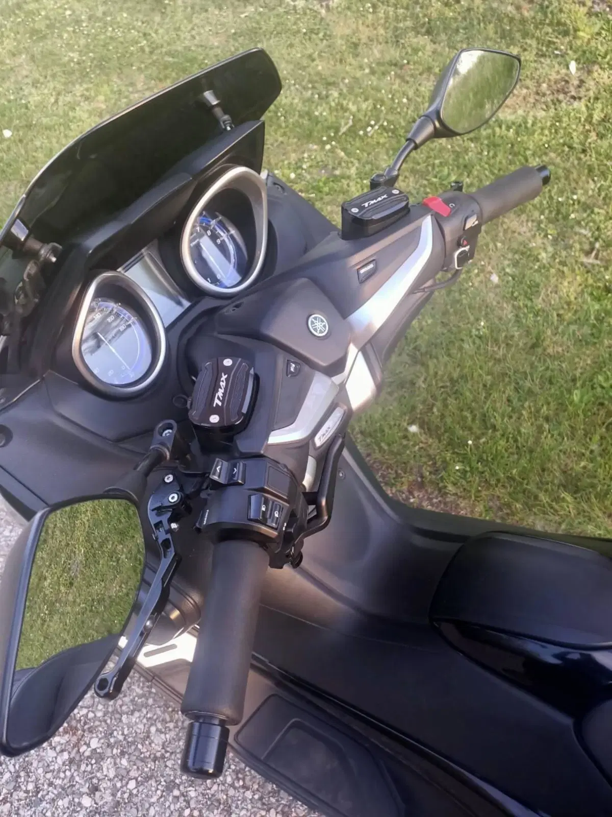 Yamaha T-Max 530 SX Sport Edition (2018 - 19) (12)