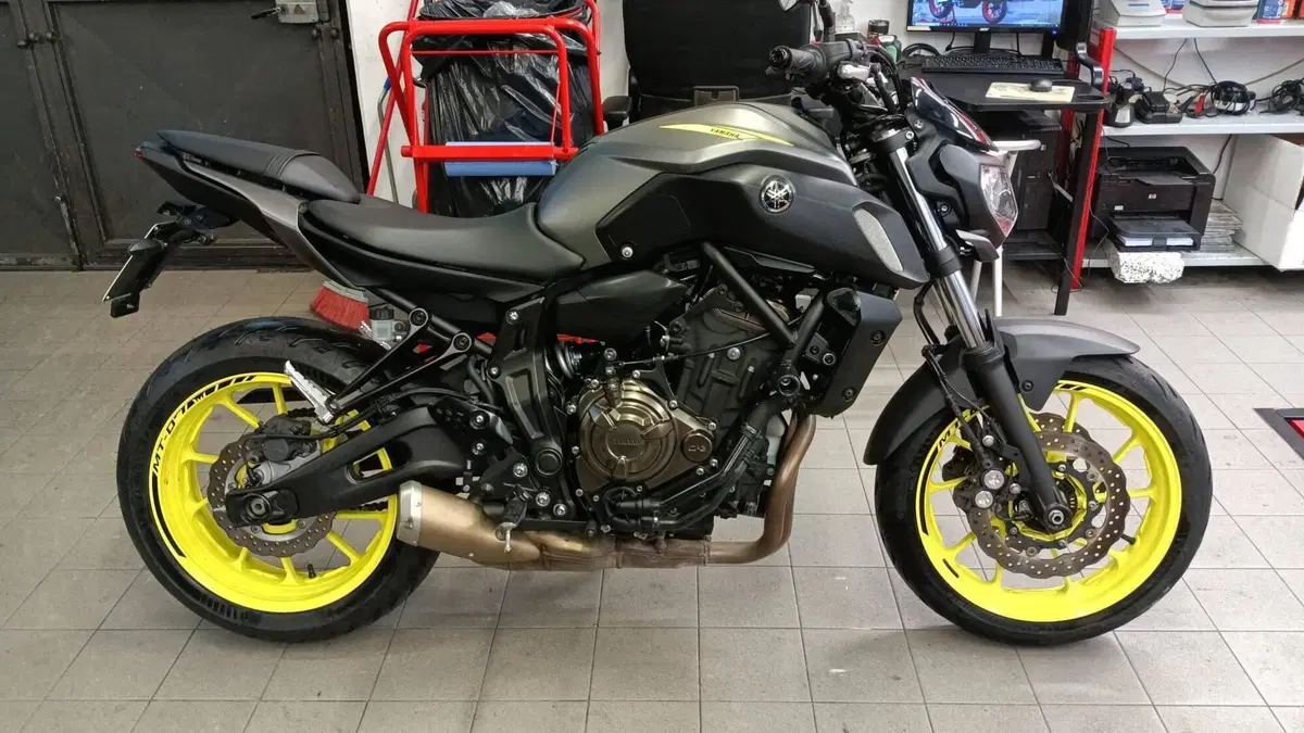 Yamaha MT-07 (2018 - 20) (5)