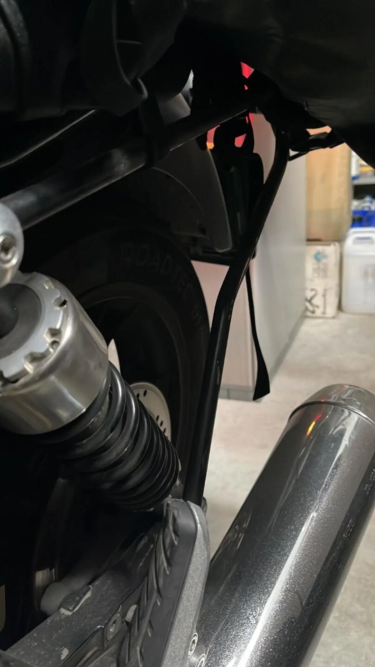 Moto Guzzi V7 II Stone (2015 - 17) (5)