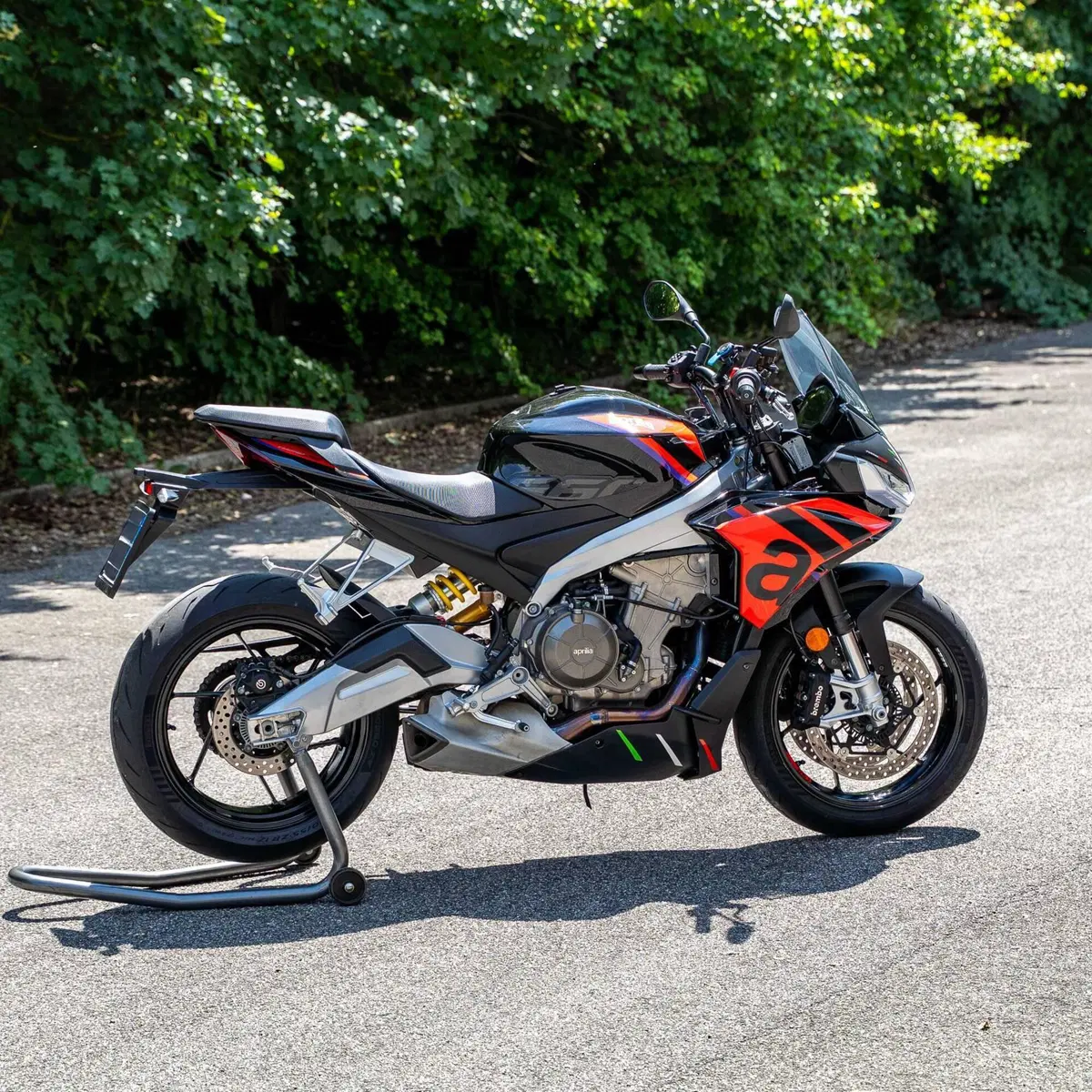 Aprilia Tuono 660 Factory (2022 - 24) (4)