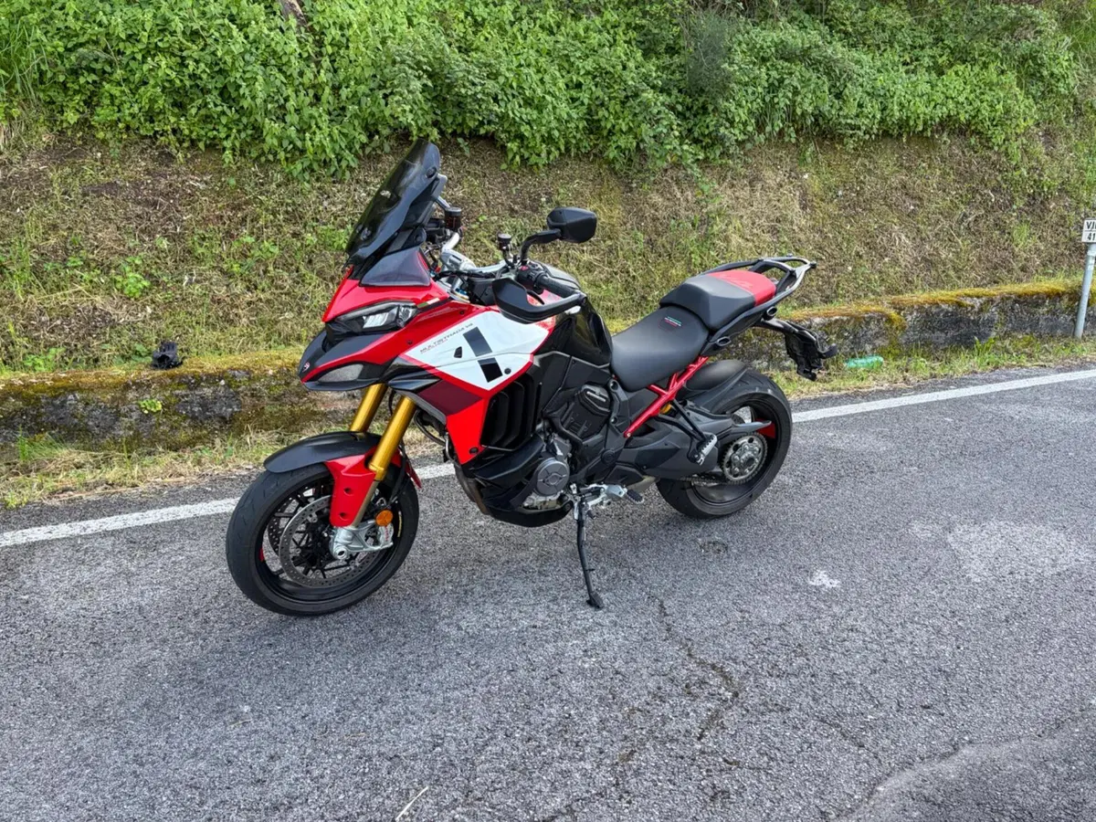Ducati Multistrada V4 Pikes Peak (2021 - 24) (2)
