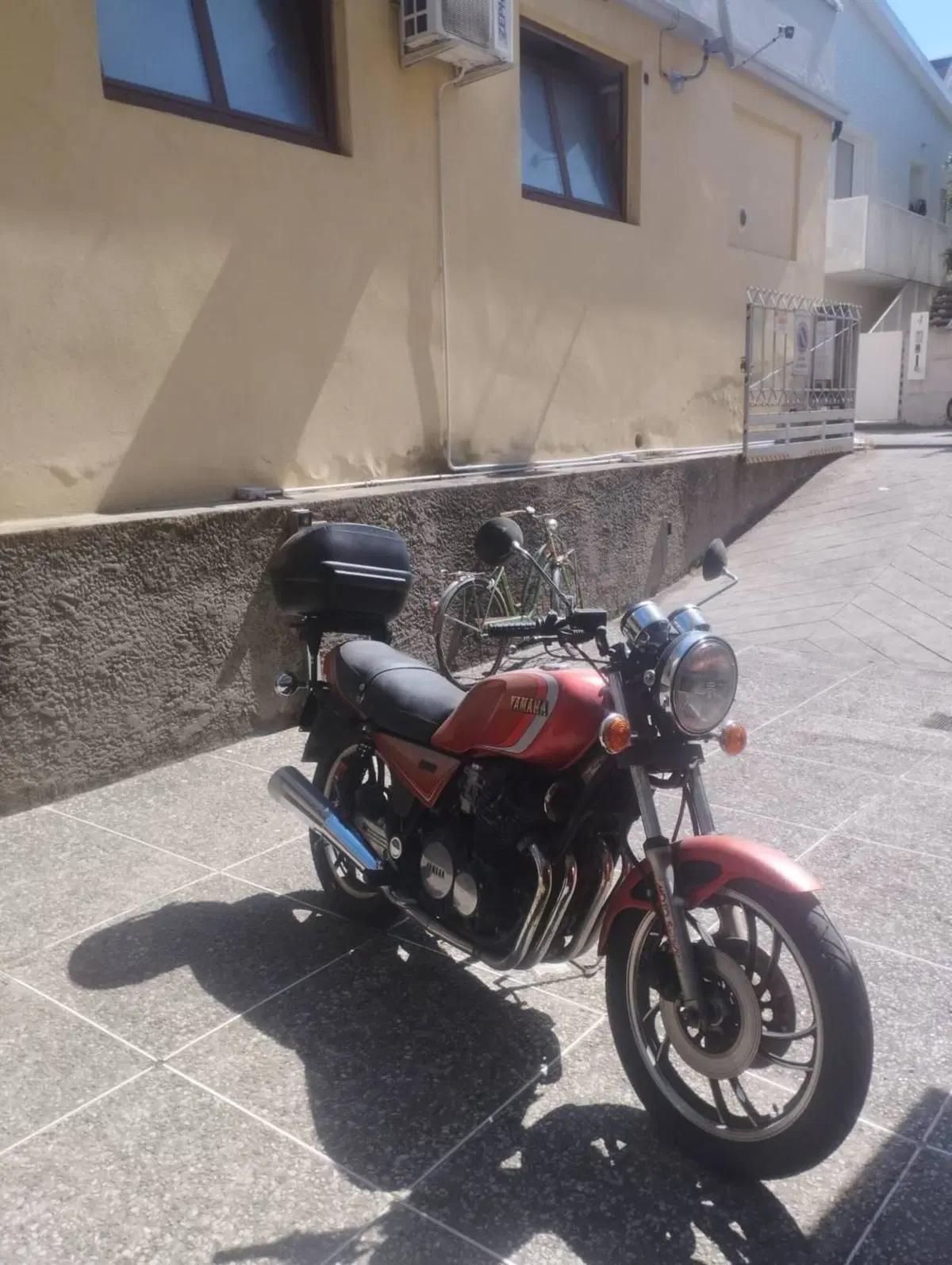 Yamaha XJ 650 (7)