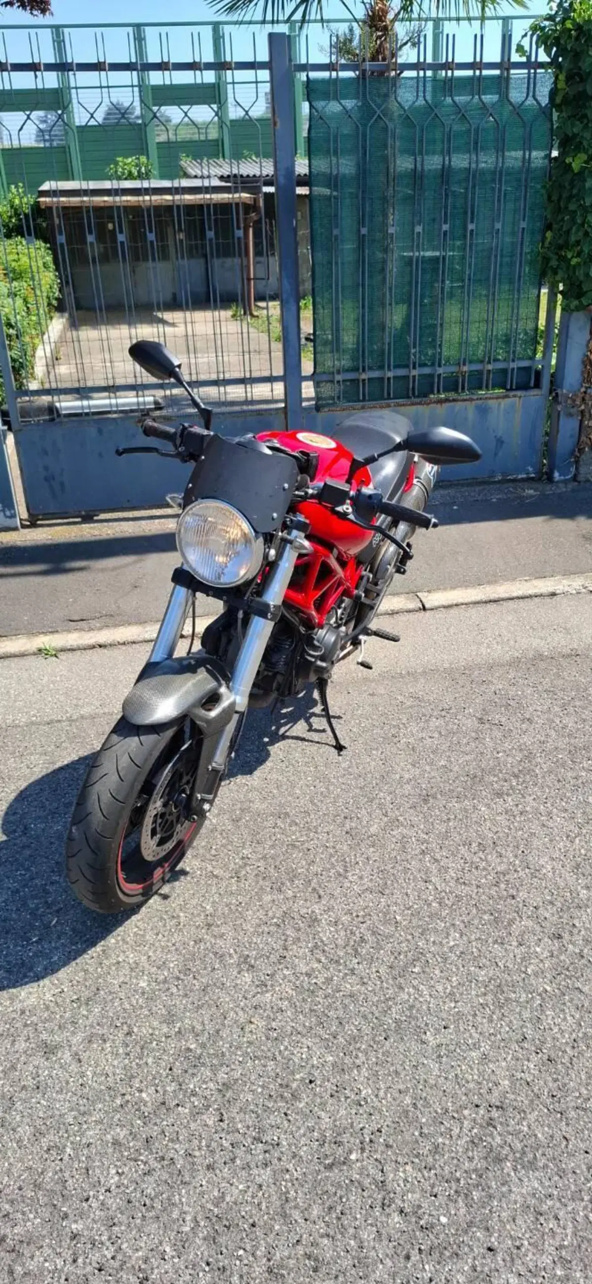 Ducati Monster 695 (2006 - 08) (4)