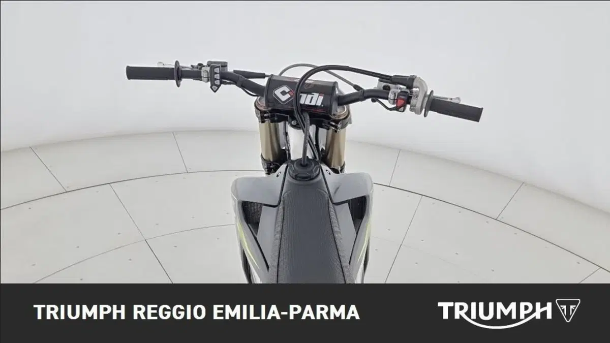 Triumph TF 450-RC Edition (2025 - 26) (15)