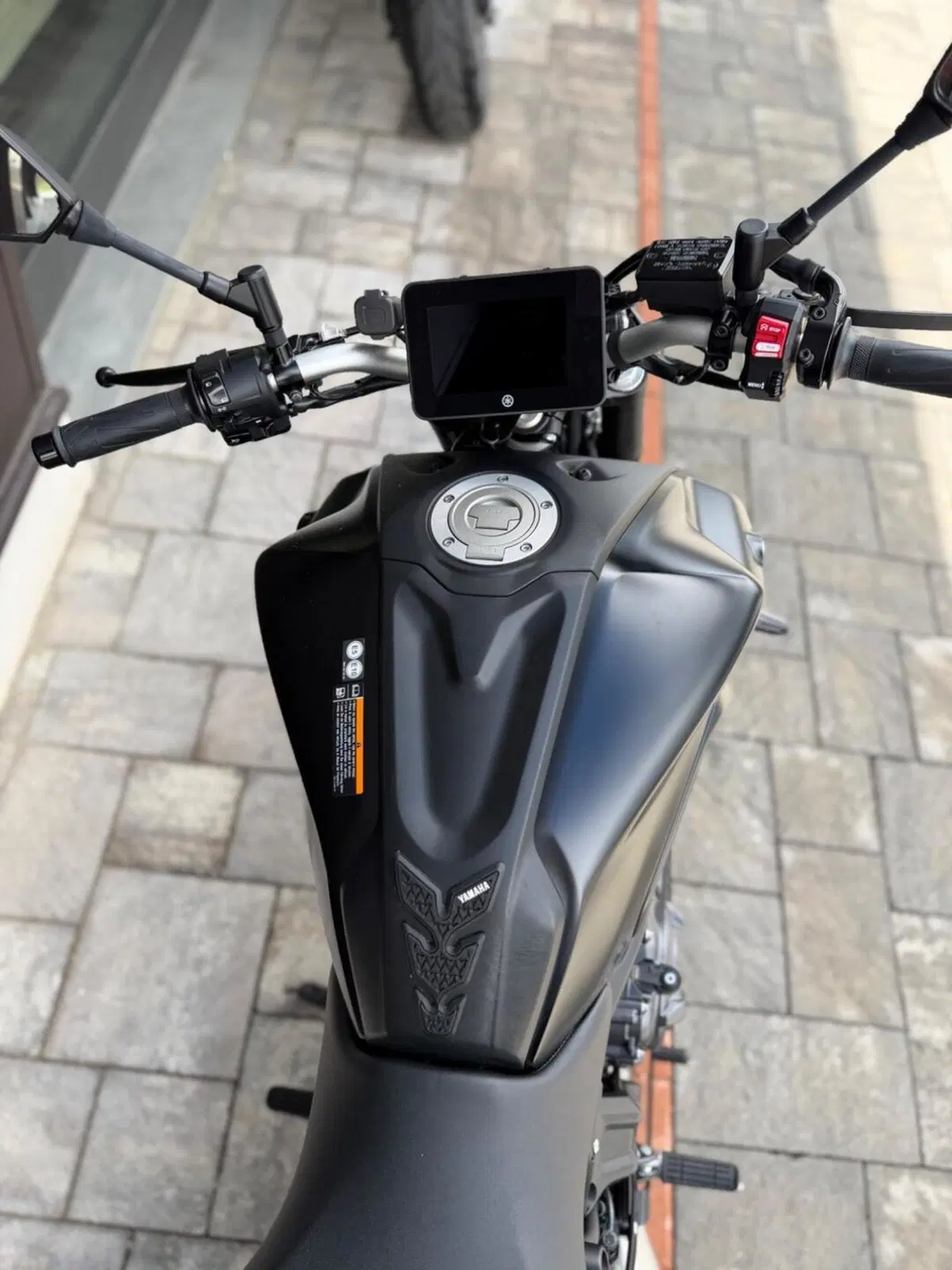 Yamaha MT-07 Pure (2023 - 25) (9)