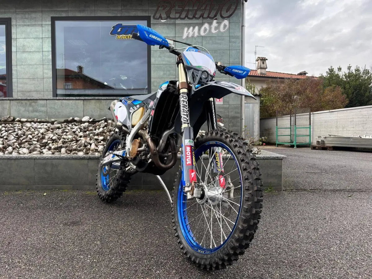 Tm Moto EN 300 ES Fi 4T TM Corse (2025) (3)