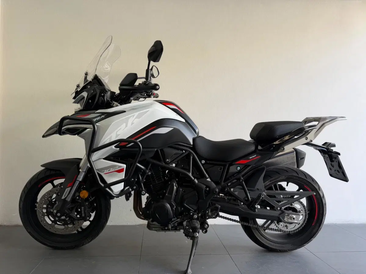 Benelli TRK 702 (2026) (2)