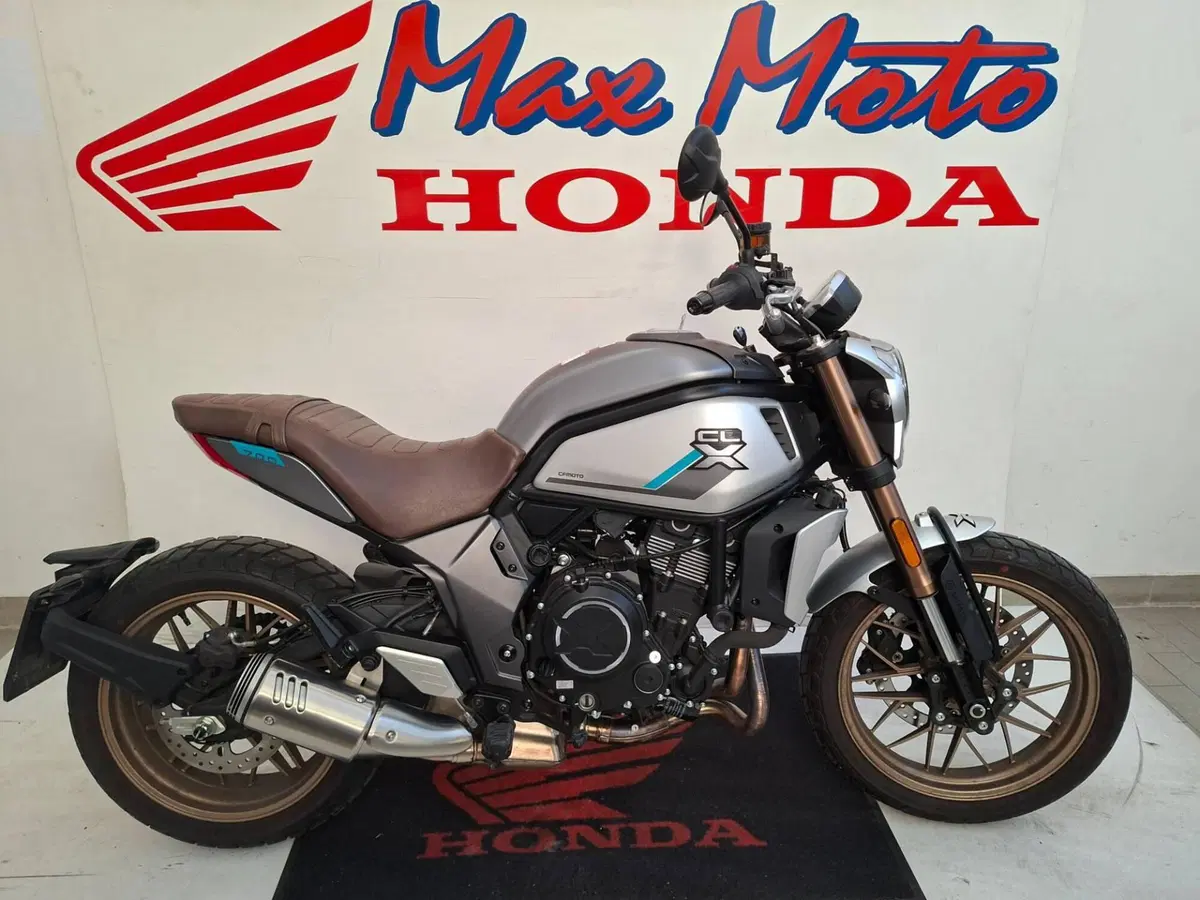CFMOTO 700CL-X Heritage (2021 - 26) (2)
