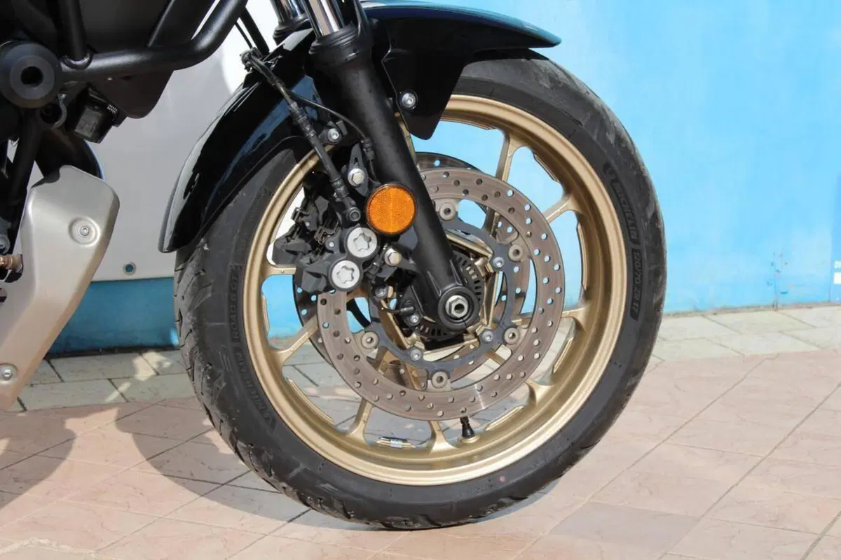 Yamaha Tracer 7 GT (2021 - 24) (12)