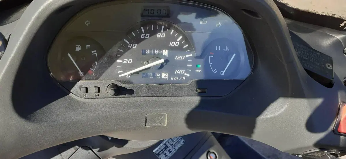Honda Foresight (1998 - 2004) (6)