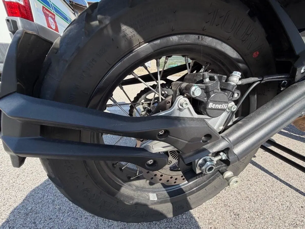 Benelli TRK 502X (2021 - 26) (7)