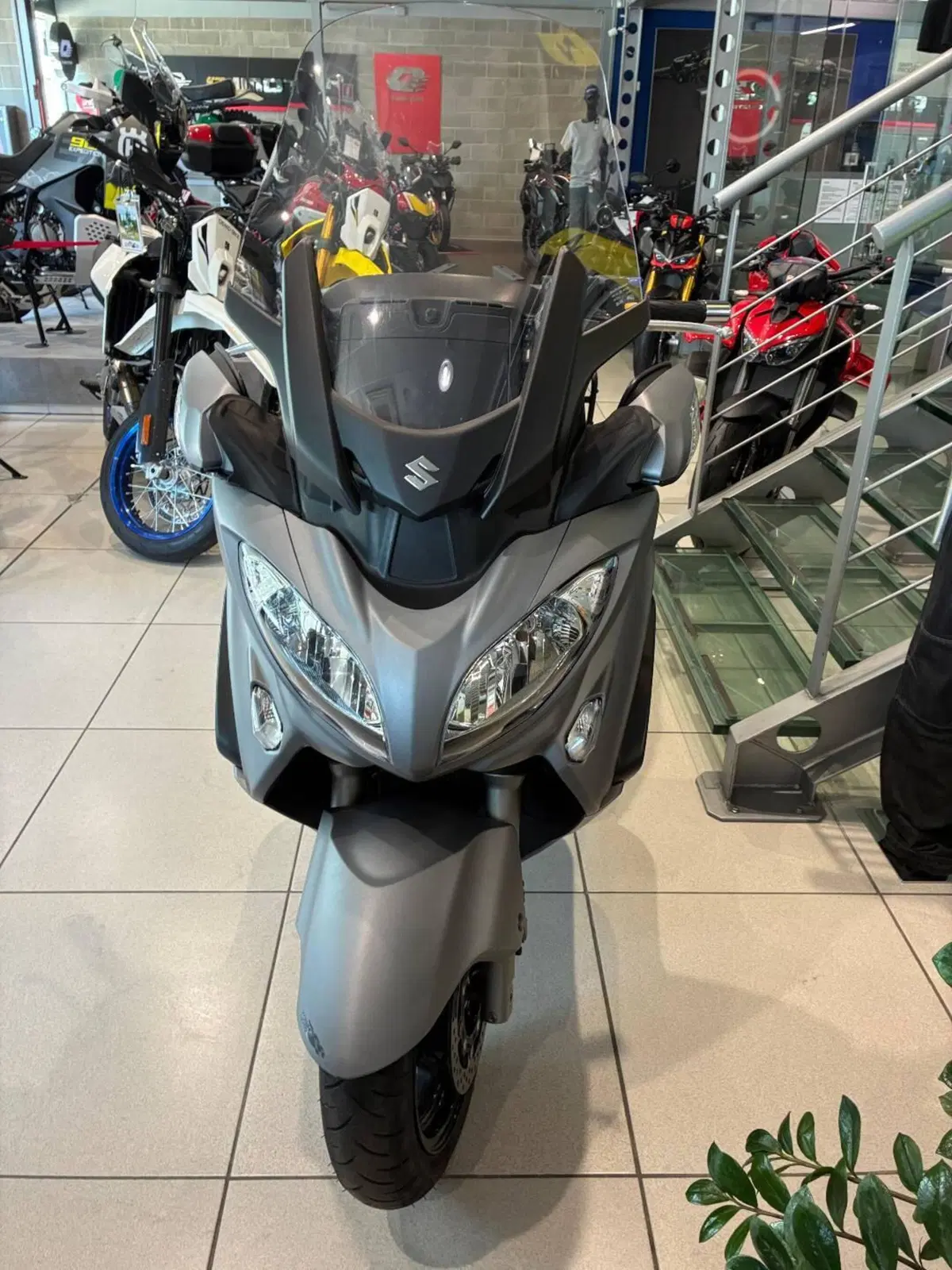 Suzuki Burgman AN 650 Executive ABS (2013 - 17) (5)