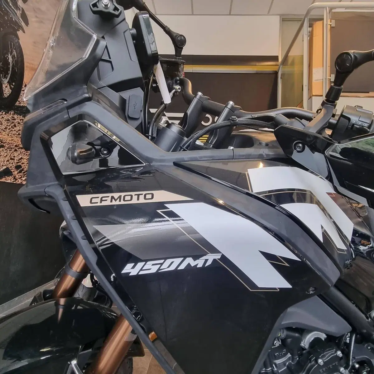 CFMOTO 450MT (2024 - 26)