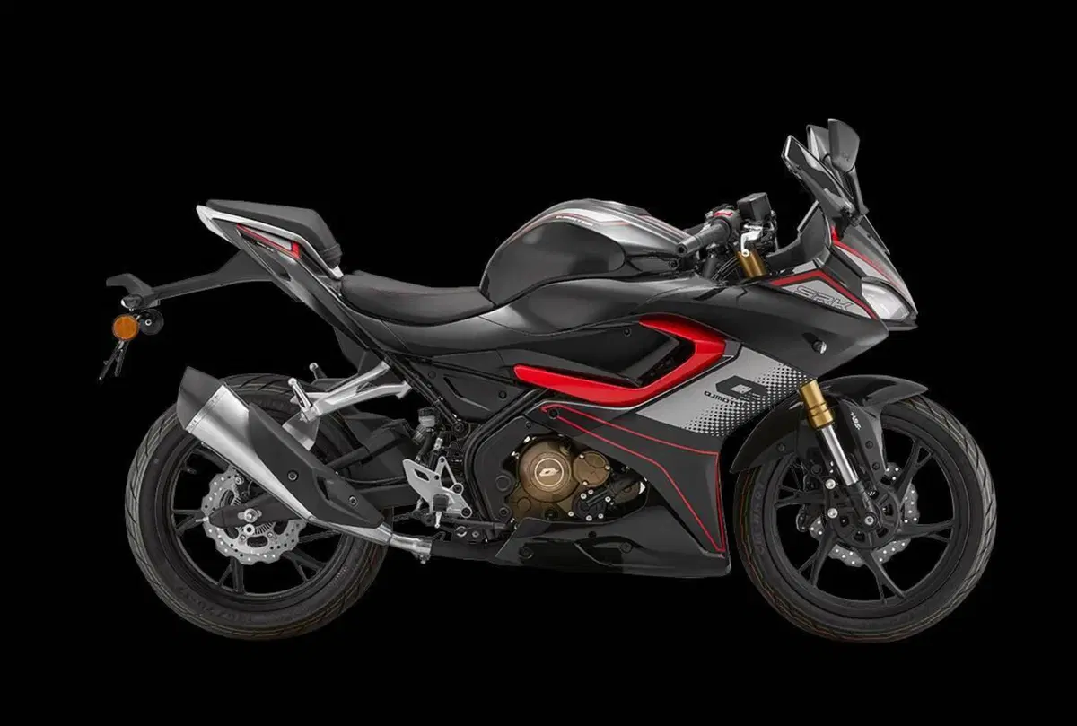 QJ Motor SRK 125 R (2025 - 26)