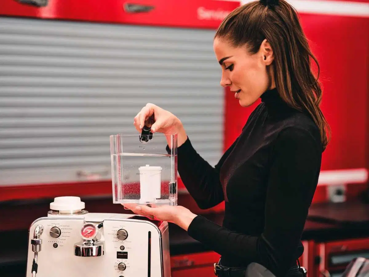 Ducati e Cuisine Barista presentano la Barista M3, l'espresso che sposa il mito di Borgo Panigale (2)