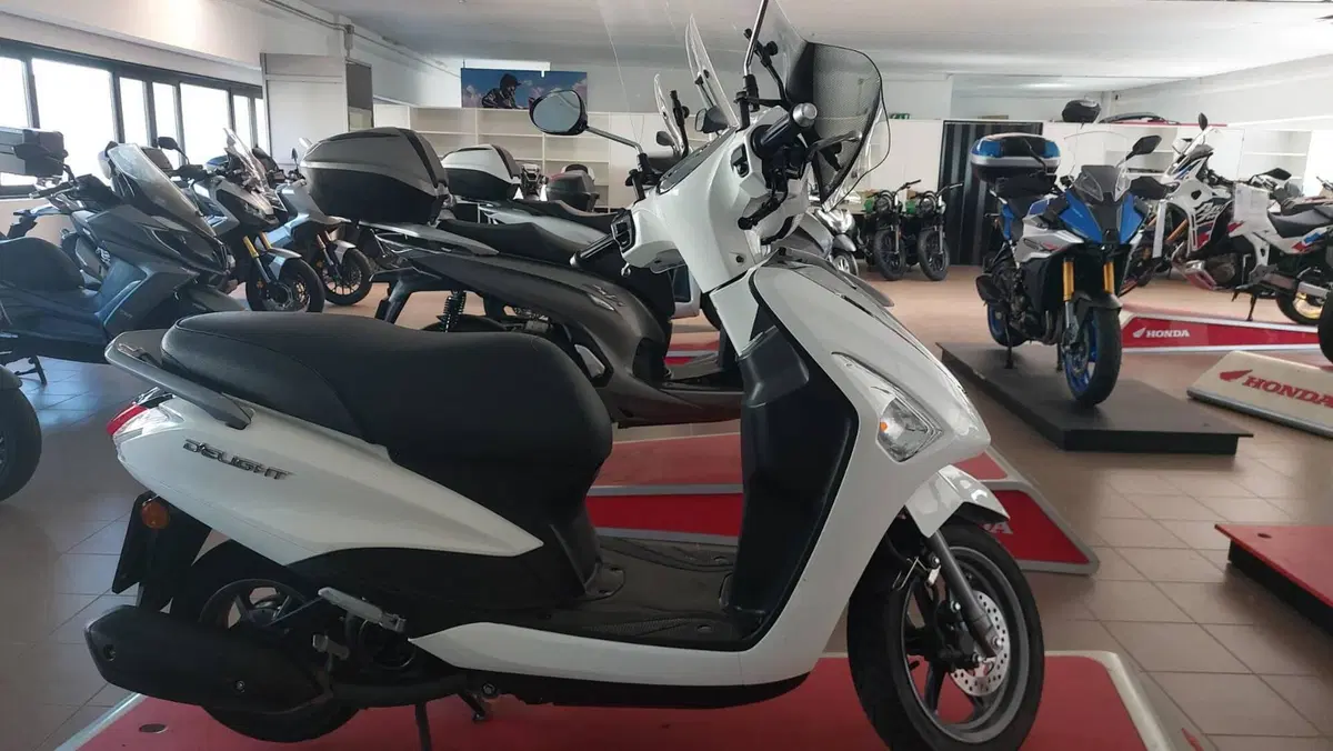 Yamaha D'Elight 125 (2021 - 26) (2)