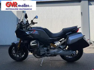 Moto Guzzi V100 Mandello S (2022 - 24) usata