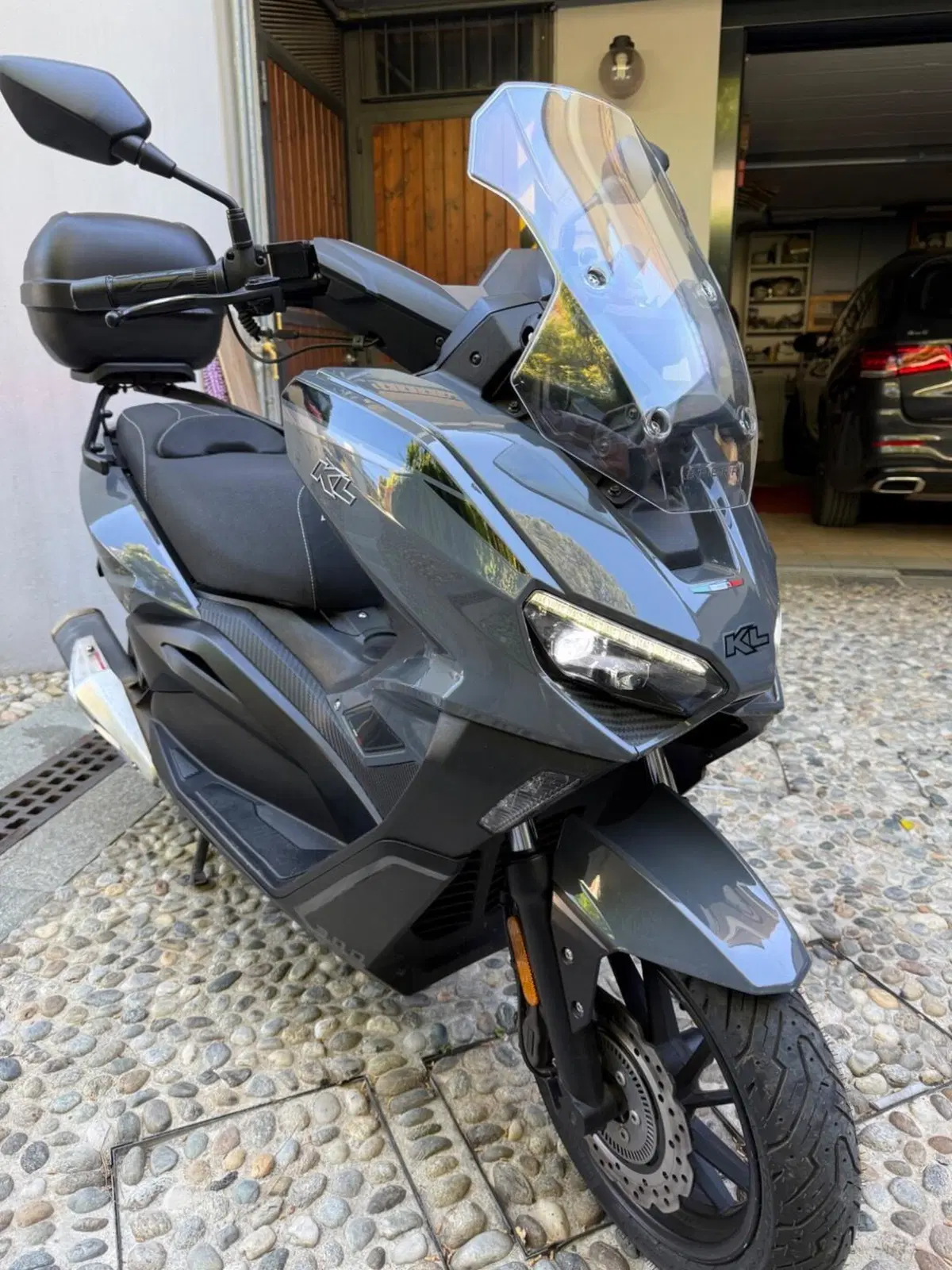 Kl Brera 300 (2022 - 25) (2)