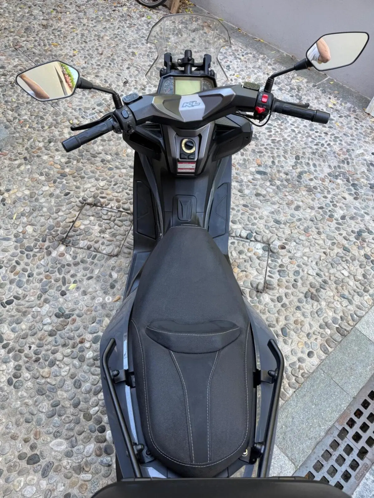 Kl Brera 300 (2022 - 25) (11)