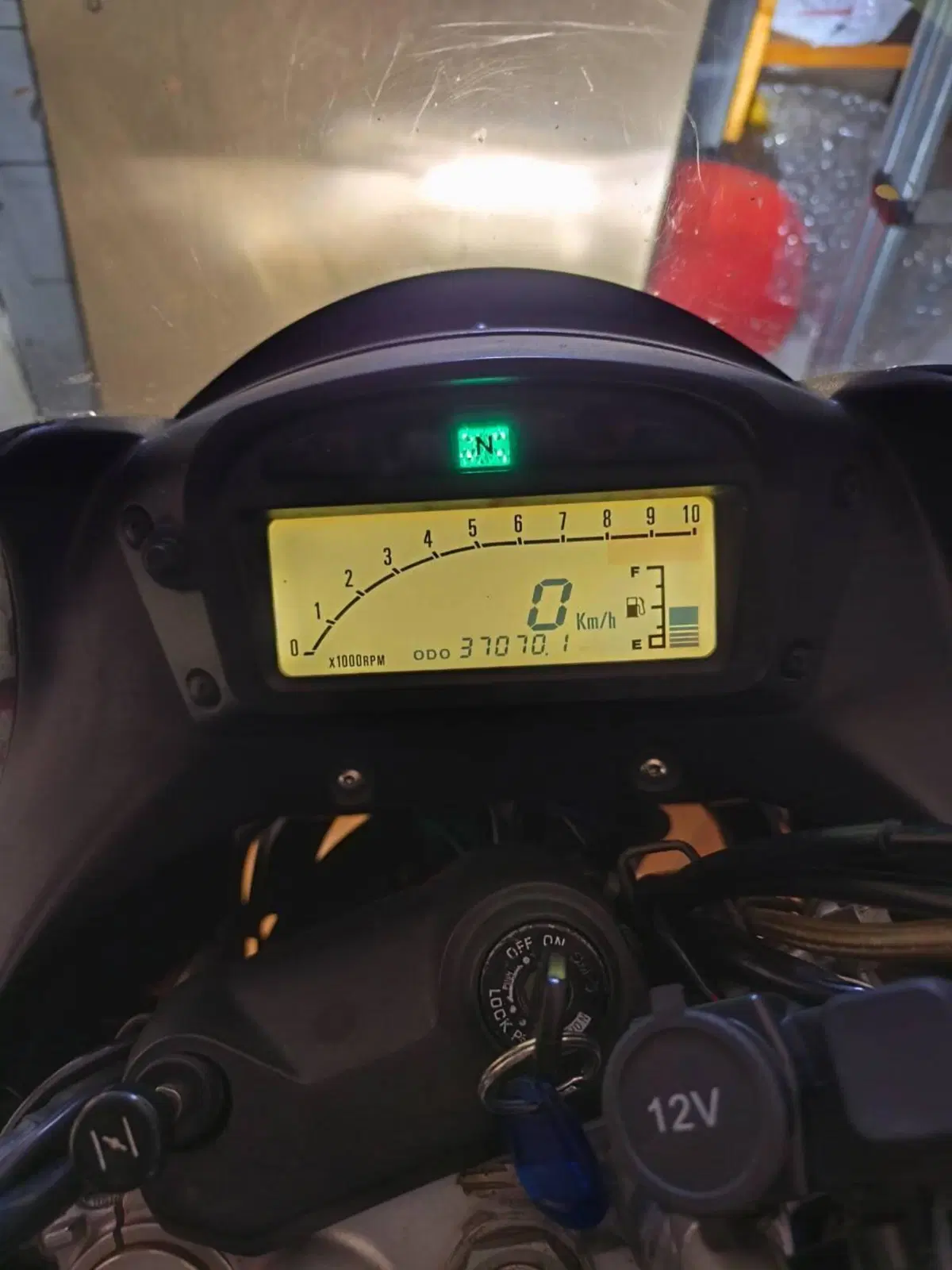 Suzuki XF 650 Dep (1997 - 99) (9)