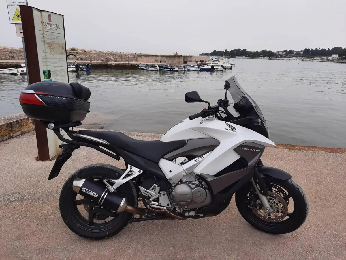 Honda Crossrunner ABS (2010 - 14) (3)