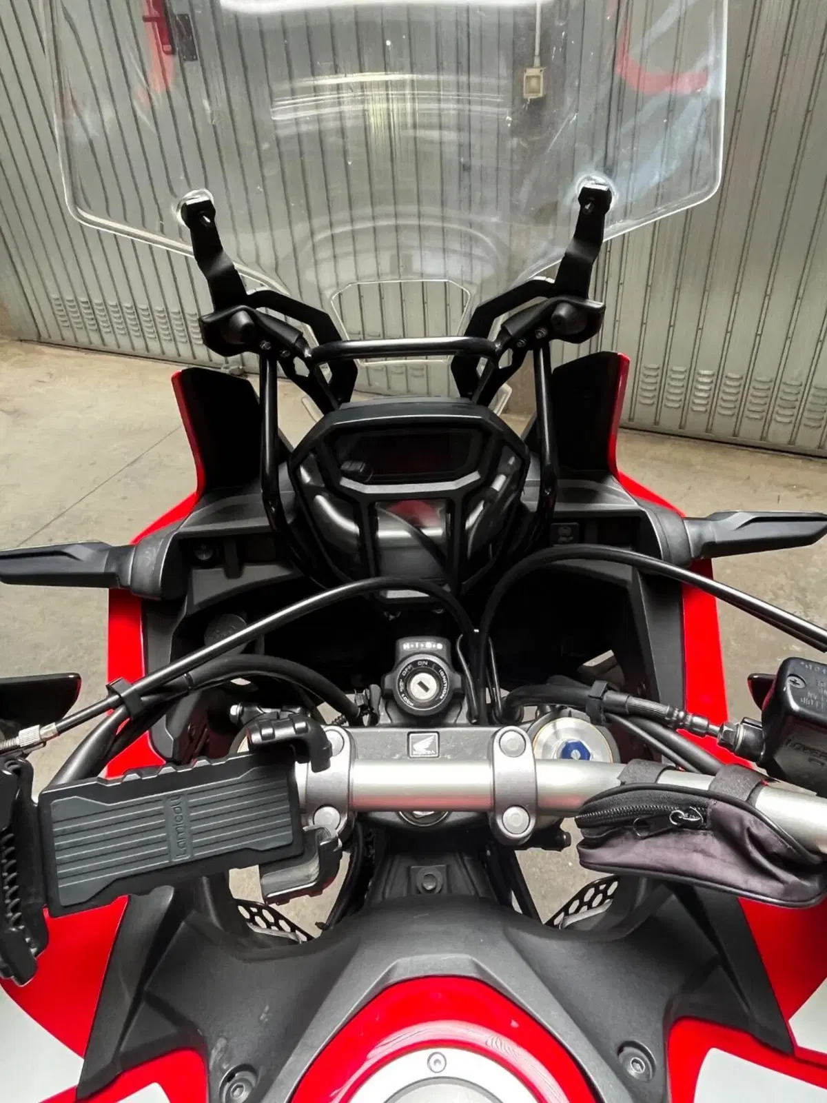 Honda Africa Twin CRF 1000L ABS (2016 - 17) (7)