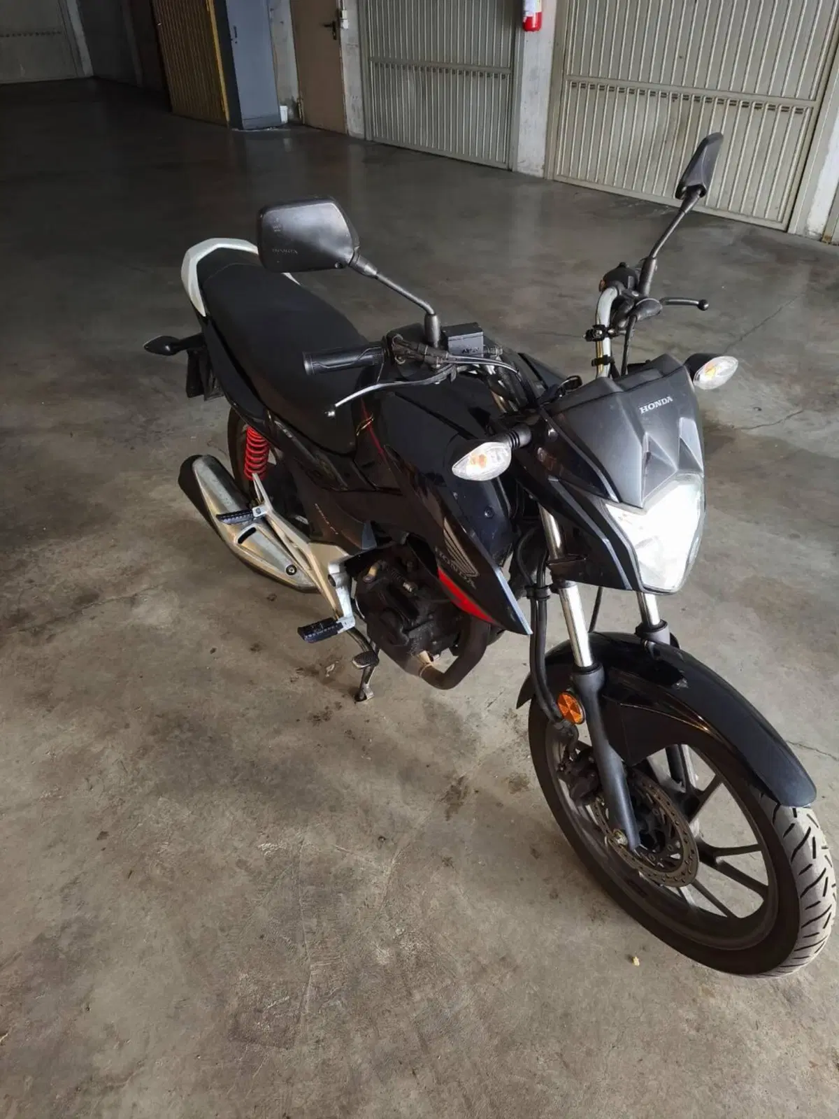 Honda CB 125 F (2017 - 20) (3)