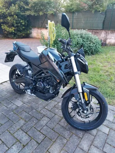Voge Brivido 125R (2023 - 26) usata