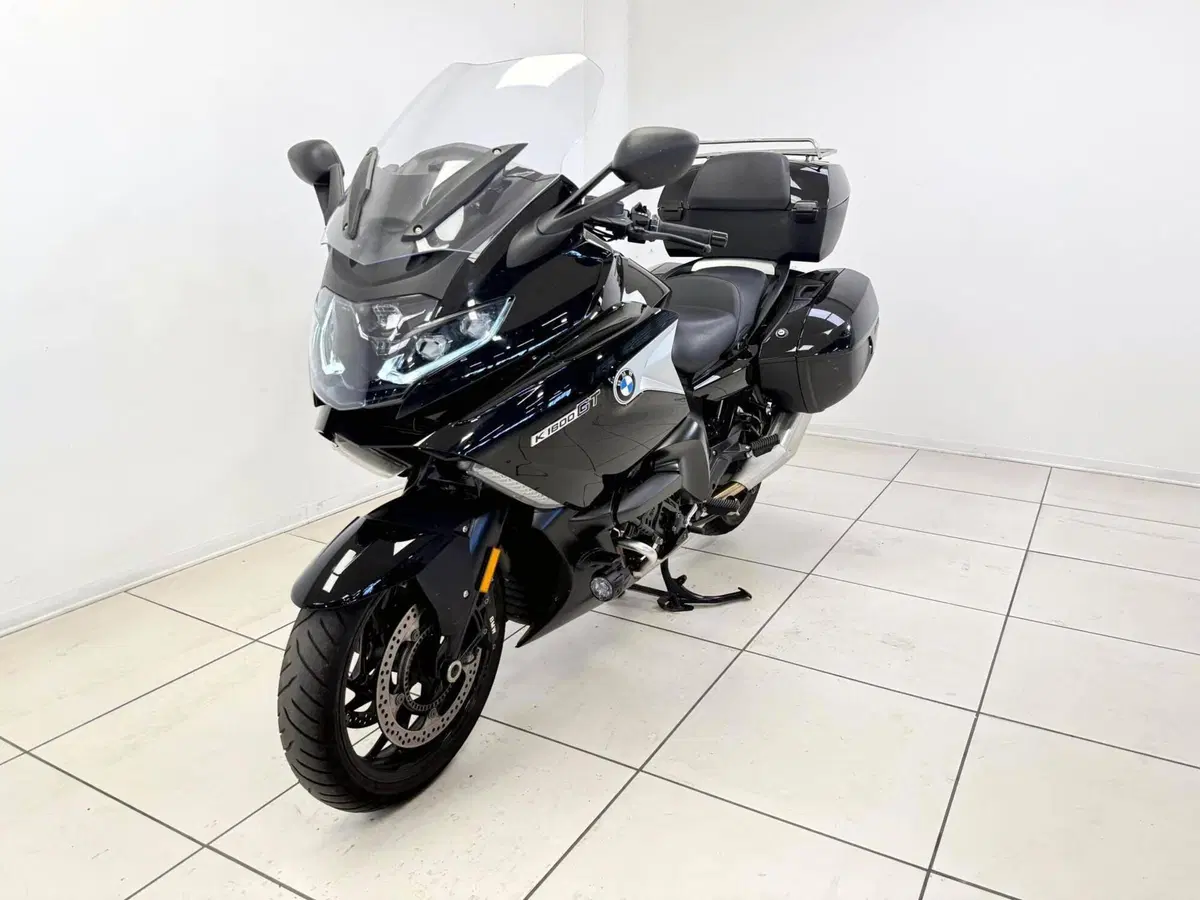 Bmw K 1600 GT (2022 - 26) (2)