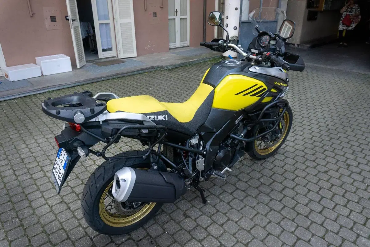 Suzuki V-Strom 1000XT (2017 - 20) (2)